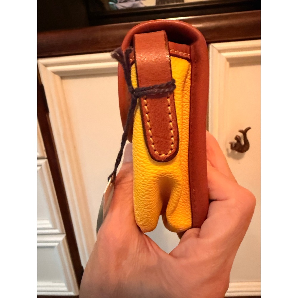 Dooney & Bourke Crossbody Women Small Sunflower Yellow East/West Pebble Leather - Picture 4 of 6